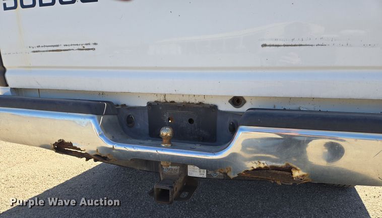 image for item EN8720 2001 Dodge Ram 1500 pickup truck