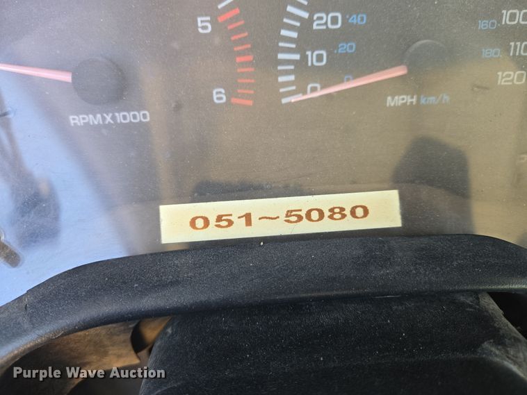 image for item EN8720 2001 Dodge Ram 1500 pickup truck