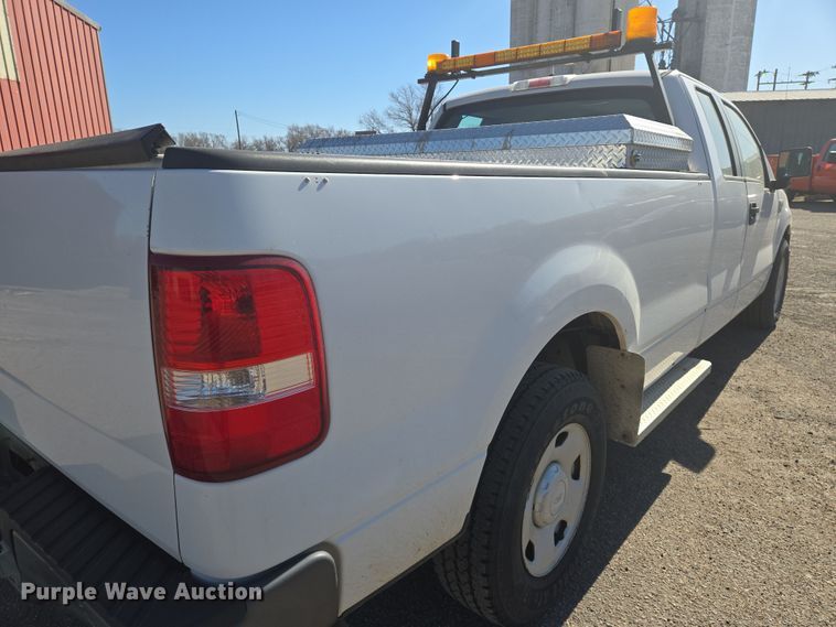 image for item EN8721 2008 Ford  F150 SuperCab pickup truck