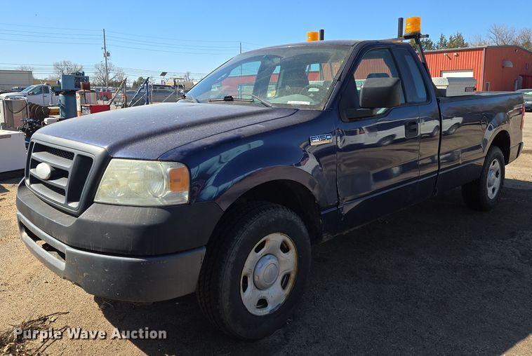 image for item EN8722 2007 Ford  F150 XL pickup truck