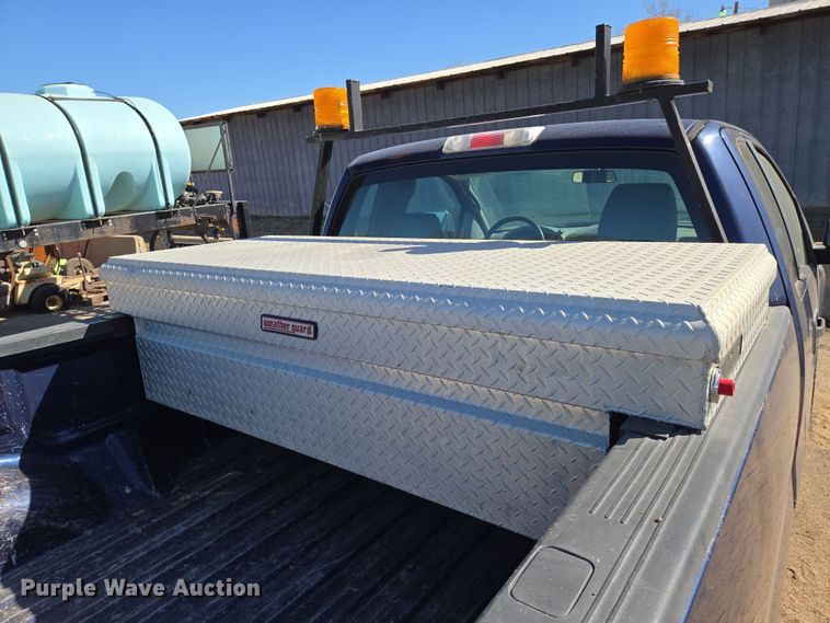 image for item EN8722 2007 Ford  F150 XL pickup truck