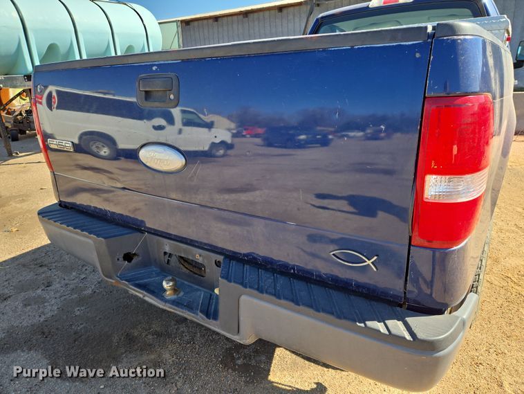 image for item EN8722 2007 Ford  F150 XL pickup truck