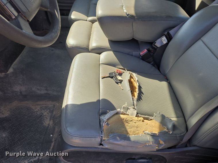 image for item EN8722 2007 Ford  F150 XL pickup truck