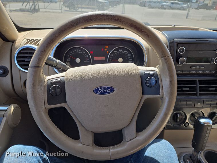 image for item EN8724 2009 Ford Explorer SUV