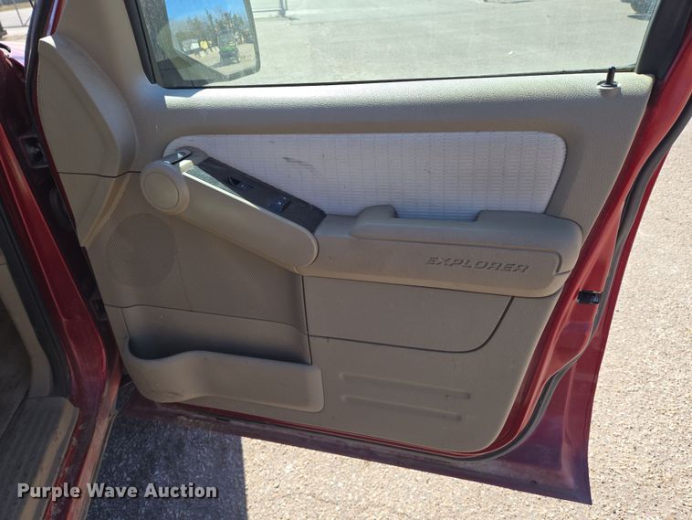 image for item EN8724 2009 Ford Explorer SUV