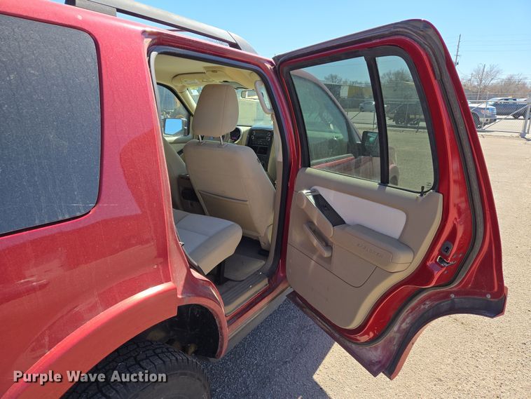image for item EN8724 2009 Ford Explorer SUV