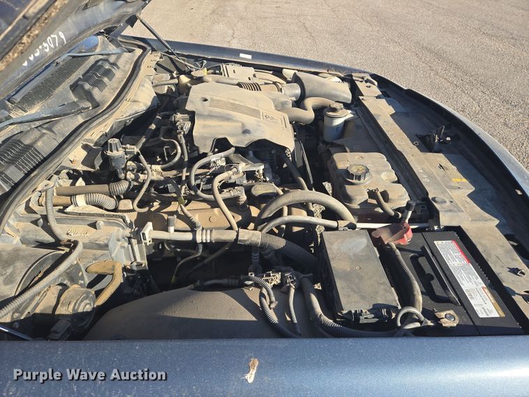 image for item EN8726 2009 Ford Crown Victoria  