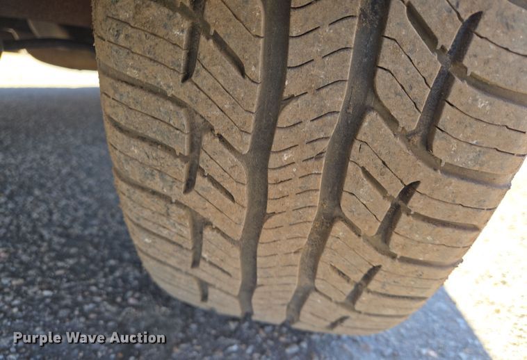 image for item EN8726 2009 Ford Crown Victoria  