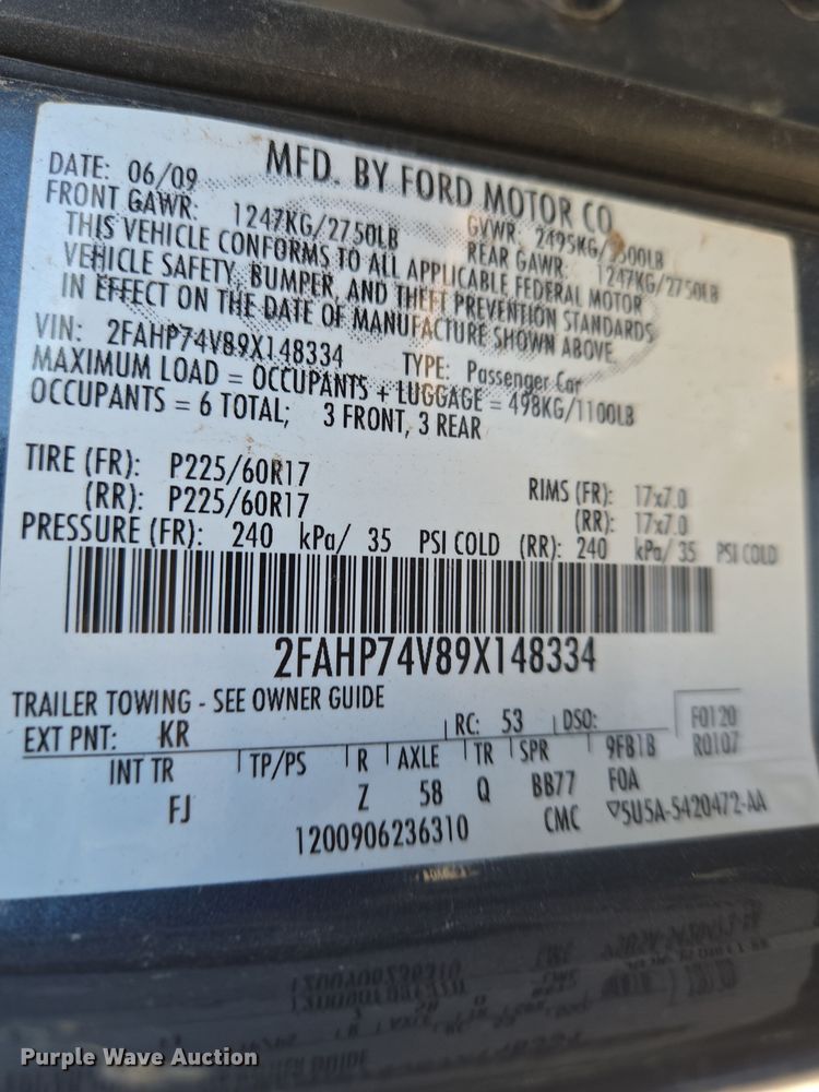 image for item EN8726 2009 Ford Crown Victoria  