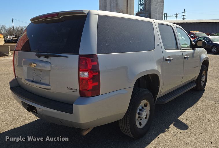 image for item EN8727 2007 Chevrolet  Suburban SUV