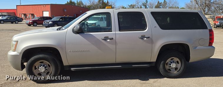 image for item EN8727 2007 Chevrolet  Suburban SUV