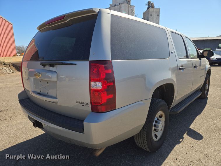 image for item EN8727 2007 Chevrolet  Suburban SUV