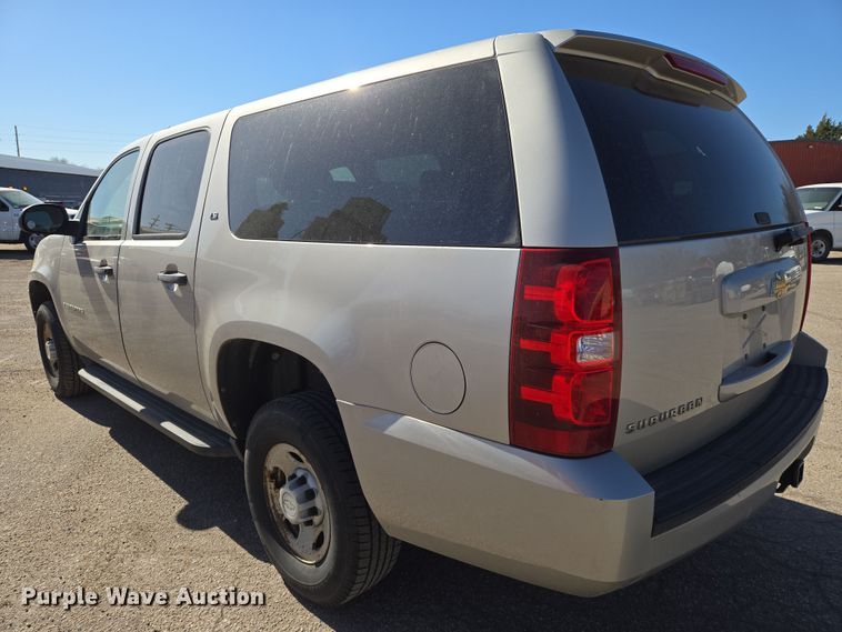 image for item EN8727 2007 Chevrolet  Suburban SUV