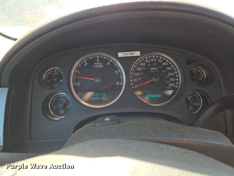 image for item EN8727 2007 Chevrolet  Suburban SUV