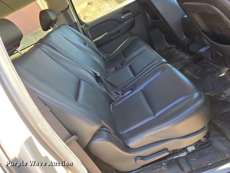 image for item EN8727 2007 Chevrolet  Suburban SUV
