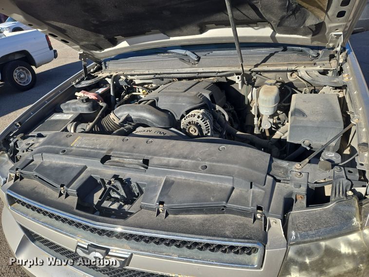 image for item EN8727 2007 Chevrolet  Suburban SUV