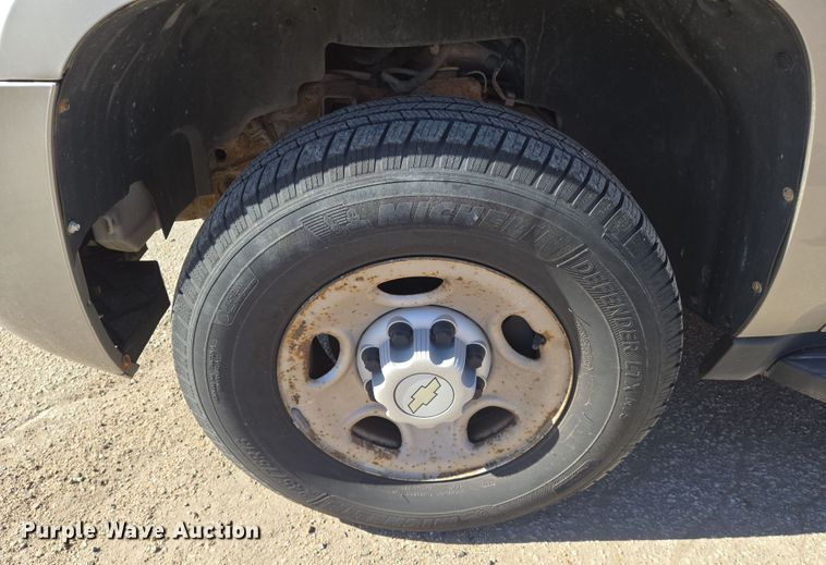 image for item EN8727 2007 Chevrolet  Suburban SUV