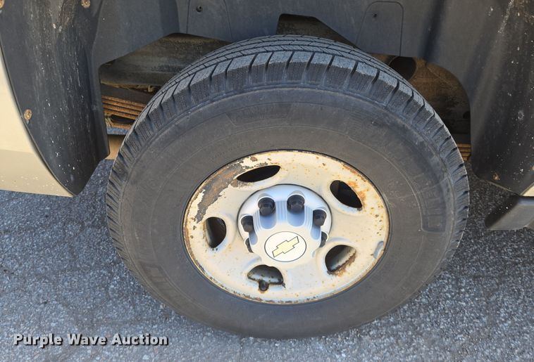 image for item EN8727 2007 Chevrolet  Suburban SUV