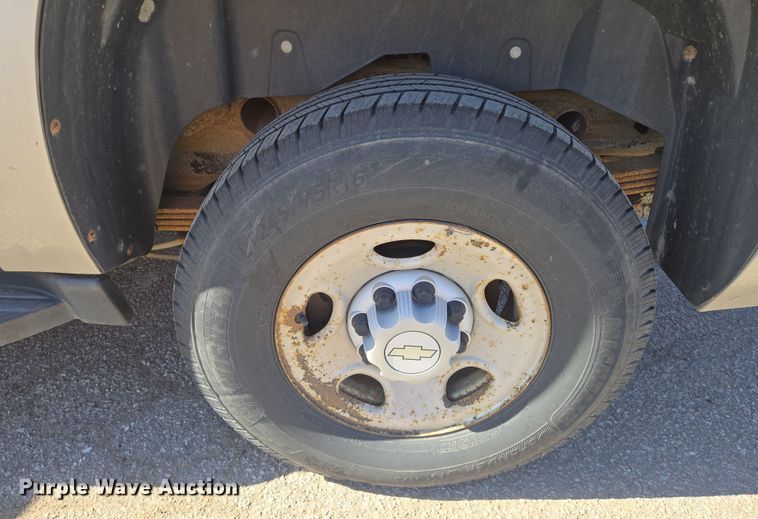 image for item EN8727 2007 Chevrolet  Suburban SUV