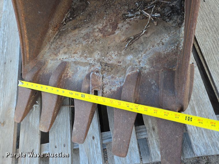 image for item EN8731 25