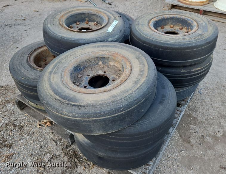 image for item EN8735 Tires and wheels