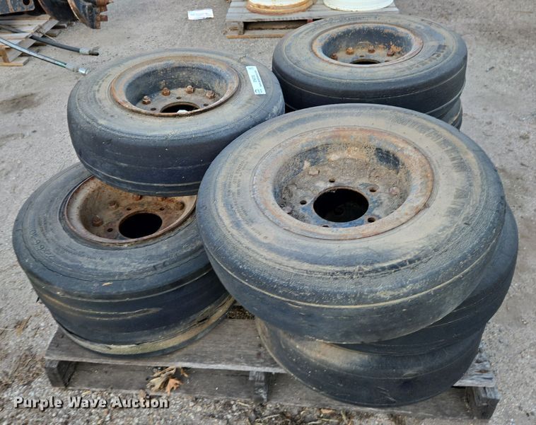 image for item EN8735 Tires and wheels