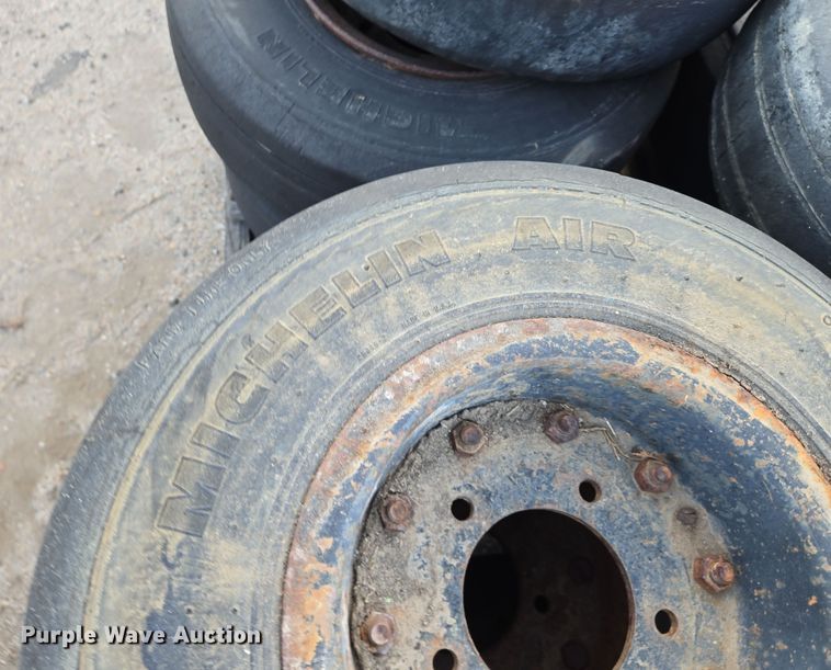 image for item EN8735 Tires and wheels