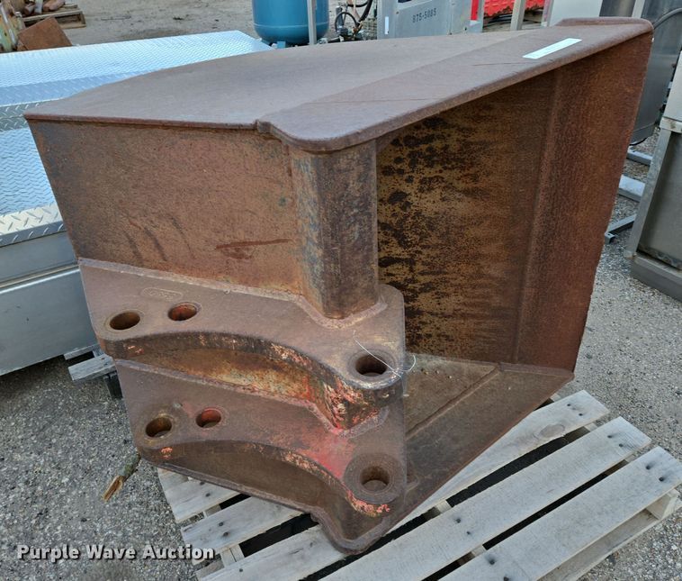 image for item EN8739 36