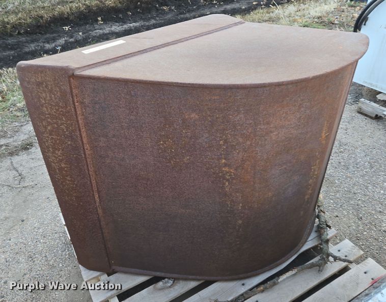 image for item EN8739 36