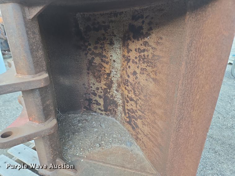 image for item EN8739 36