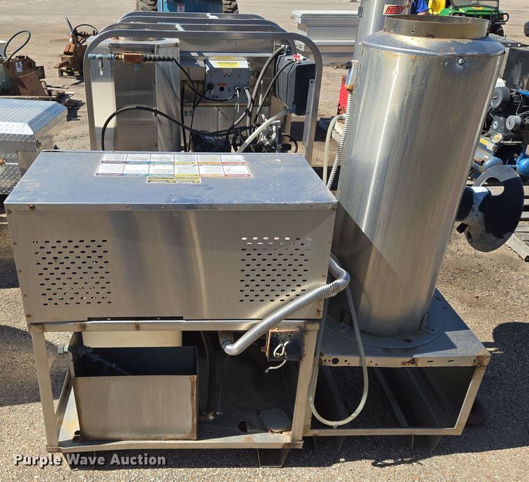 image for item EN8741 2013 Alkota 4201 NG UL hot pressure washer