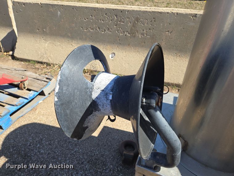 image for item EN8741 2013 Alkota 4201 NG UL hot pressure washer