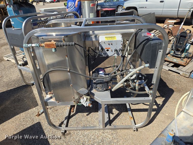 image for item EN8742 2015 Hydrotek hot pressure washer