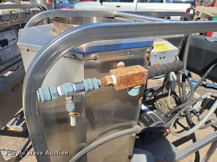 image for item EN8742 2015 Hydrotek hot pressure washer