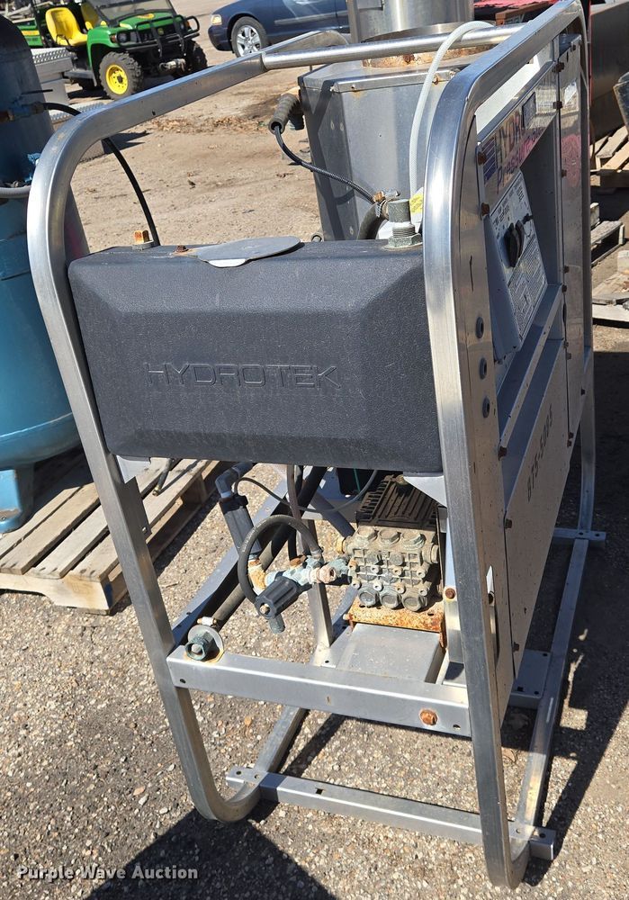 image for item EN8743 2015 Hydrotek HN20004E2G hot pressure washer