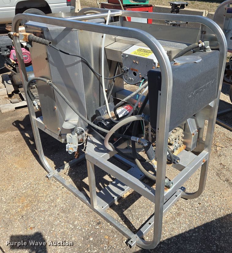 image for item EN8743 2015 Hydrotek HN20004E2G hot pressure washer