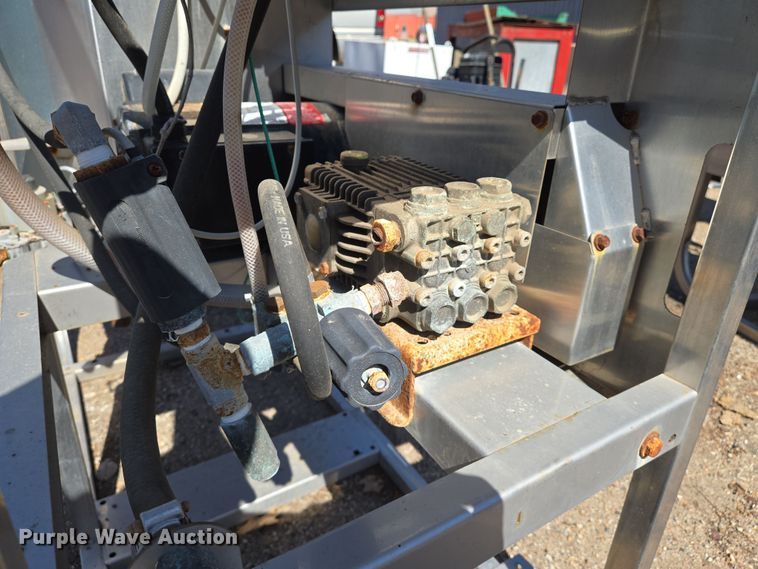 image for item EN8743 2015 Hydrotek HN20004E2G hot pressure washer