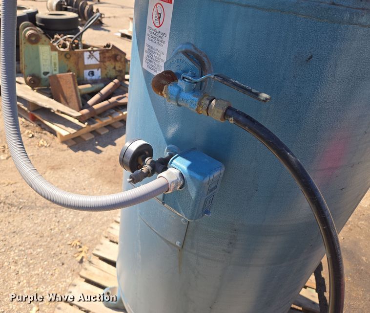 image for item EN8744 Kellogg American 335TV air compressor