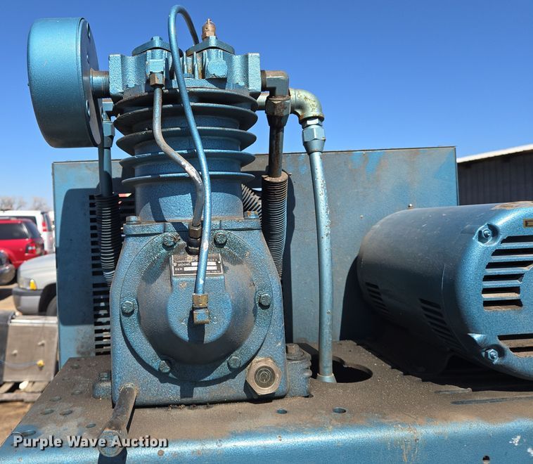 image for item EN8744 Kellogg American 335TV air compressor