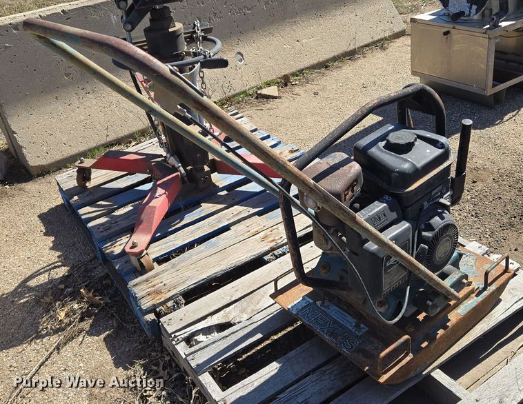 image for item EN8747 Nexus NXC-300 plate compactor