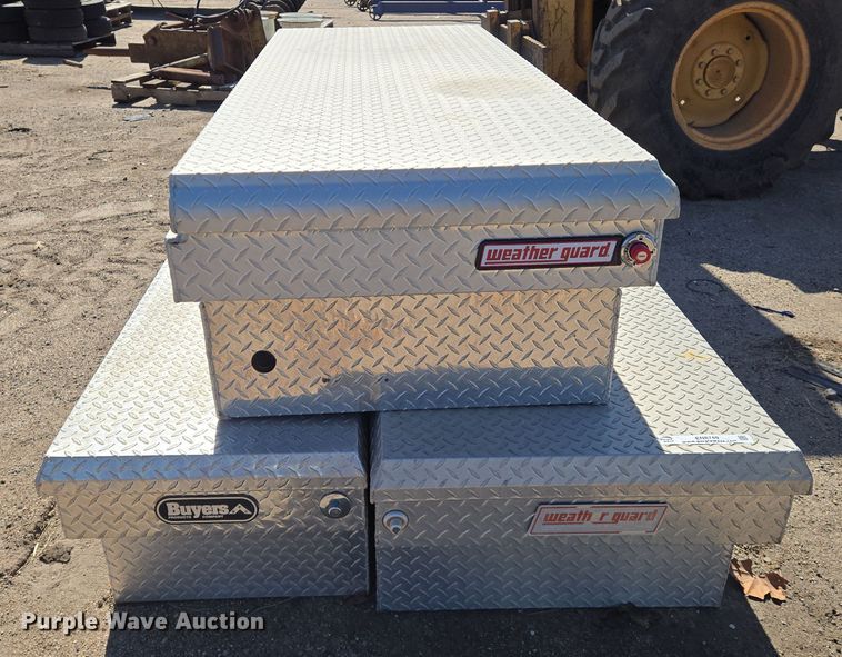 image for item EN8749 (3) toolboxes 