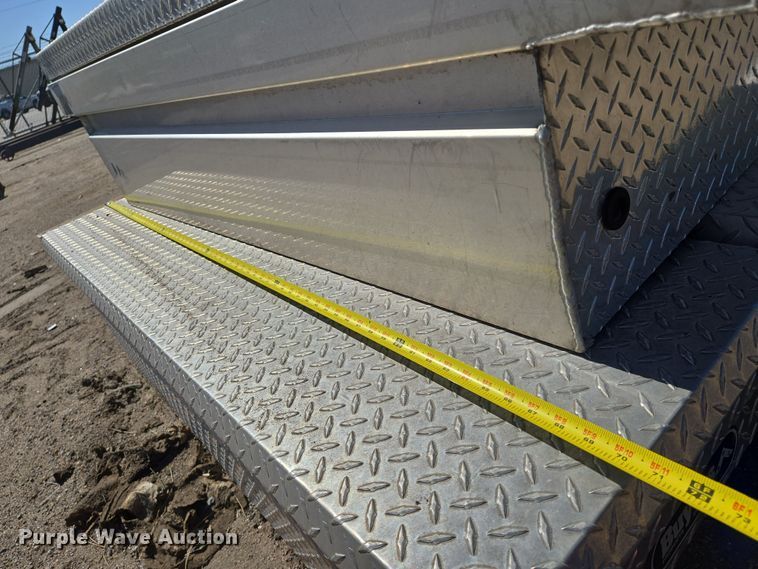 image for item EN8749 (3) toolboxes 