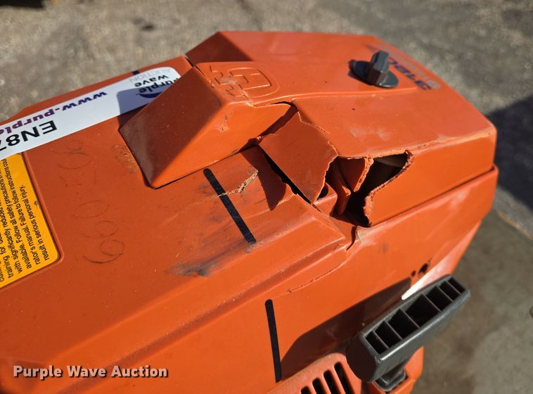 image for item EN8767 Husqvarna 3120XP chain saw 