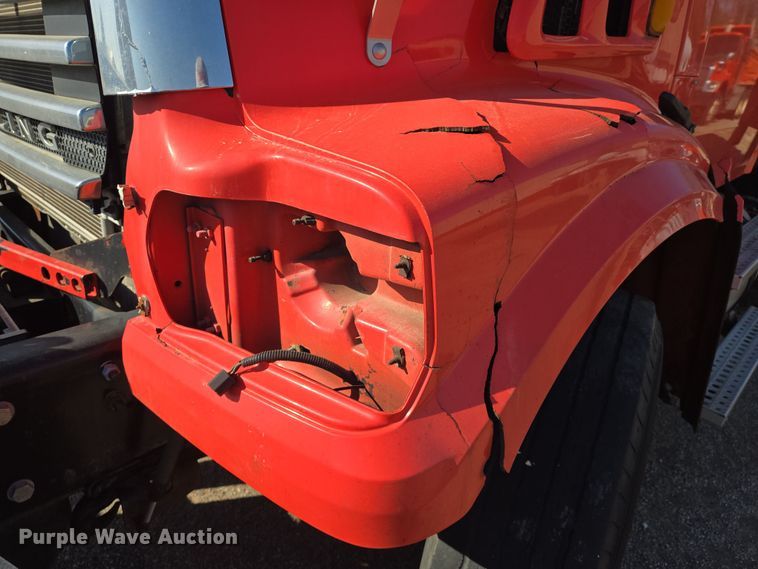 image for item EN8771 2009 Sterling  L-Line dump truck