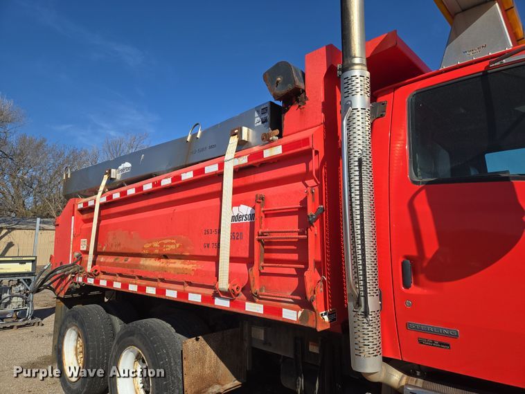 image for item EN8771 2009 Sterling  L-Line dump truck