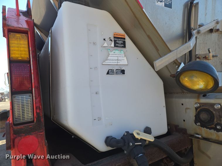 image for item EN8771 2009 Sterling  L-Line dump truck