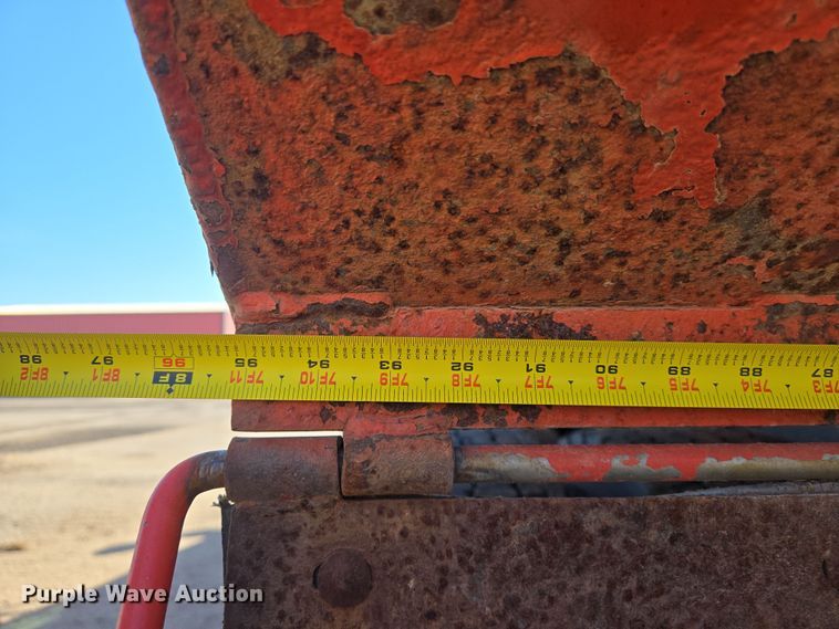 image for item EN8771 2009 Sterling  L-Line dump truck