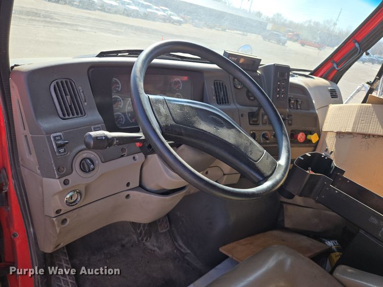 image for item EN8771 2009 Sterling  L-Line dump truck