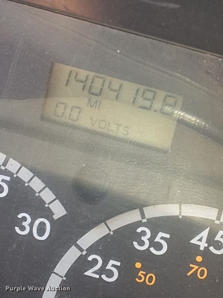 image for item EN8771 2009 Sterling  L-Line dump truck