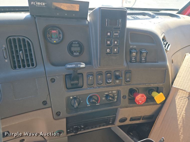 image for item EN8771 2009 Sterling  L-Line dump truck